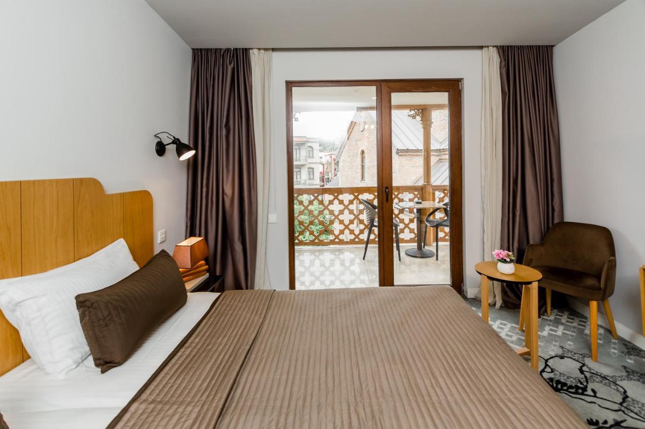 Rasta Maidan Hotel Tbilisi Buitenkant foto