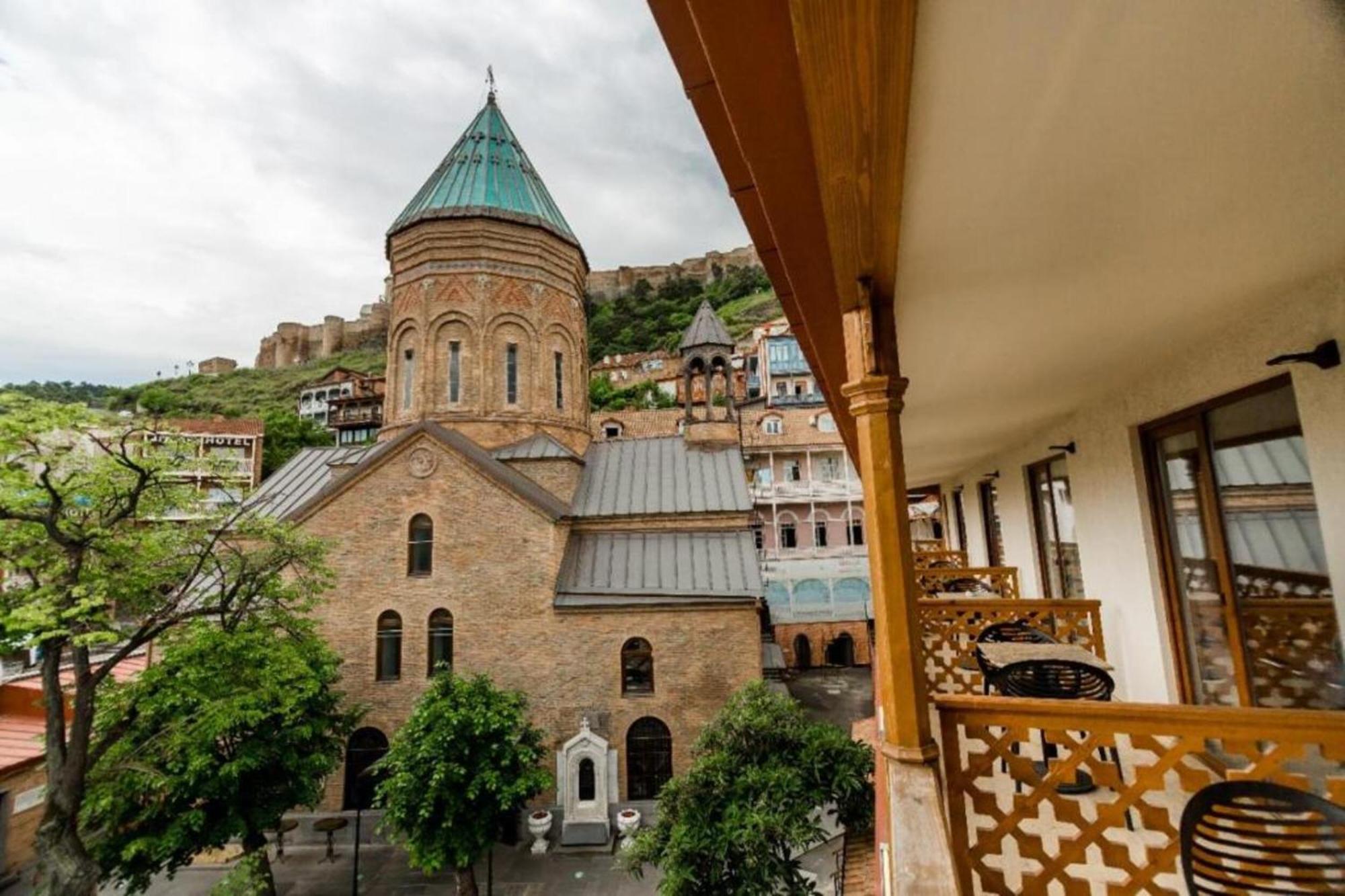 Rasta Maidan Hotel Tbilisi Buitenkant foto